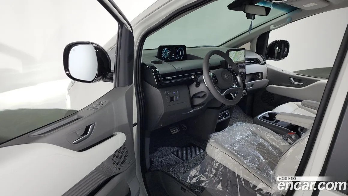 Hyundai Staria 2025 из KR, фото 9
