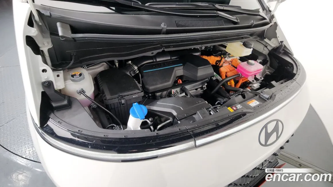 Hyundai Staria 2025 из KR, фото 10