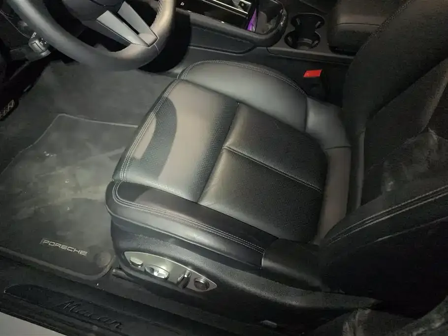 Porsche Macan 2023 из CN, фото 9