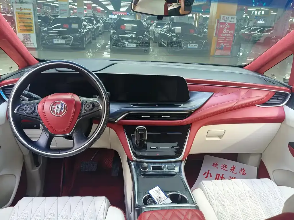 Buick GL8 2022 из CN, фото 2
