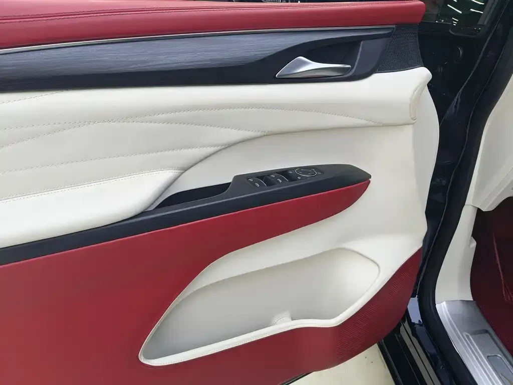 Buick GL8 2022 из CN, фото 8
