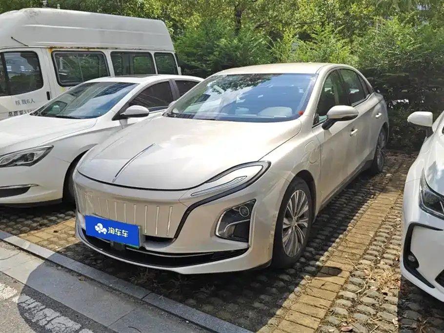 Hongqi E-QM5 2023 из CN, фото 1