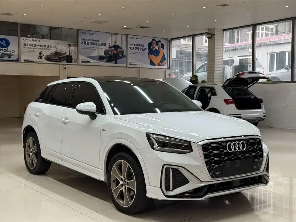 Audi Q2L 2022 из CN, фото 2
