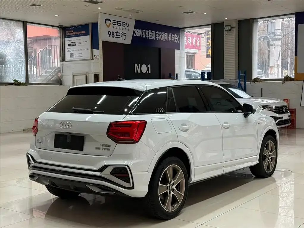 Audi Q2L 2022 из CN, фото 5