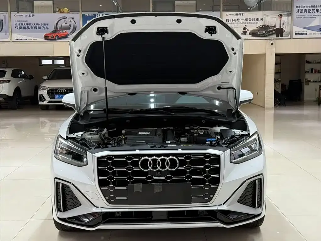 Audi Q2L 2022 из CN, фото 4