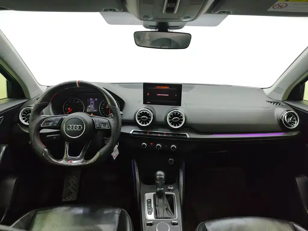 Audi Q2L 2023 из CN, фото 7