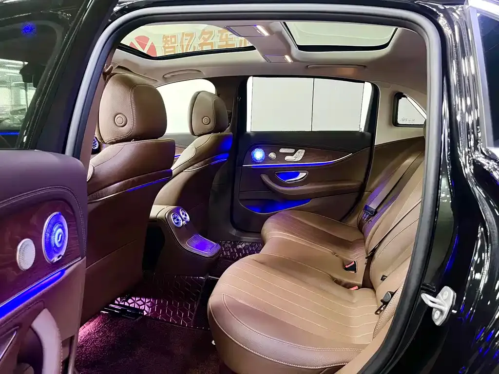Mercedes-Benz E-Class 2023 из CN, фото 7