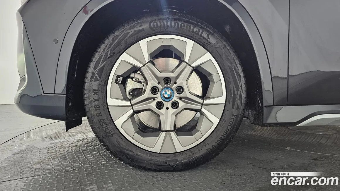 BMW iX1 2024 из KR, фото 5