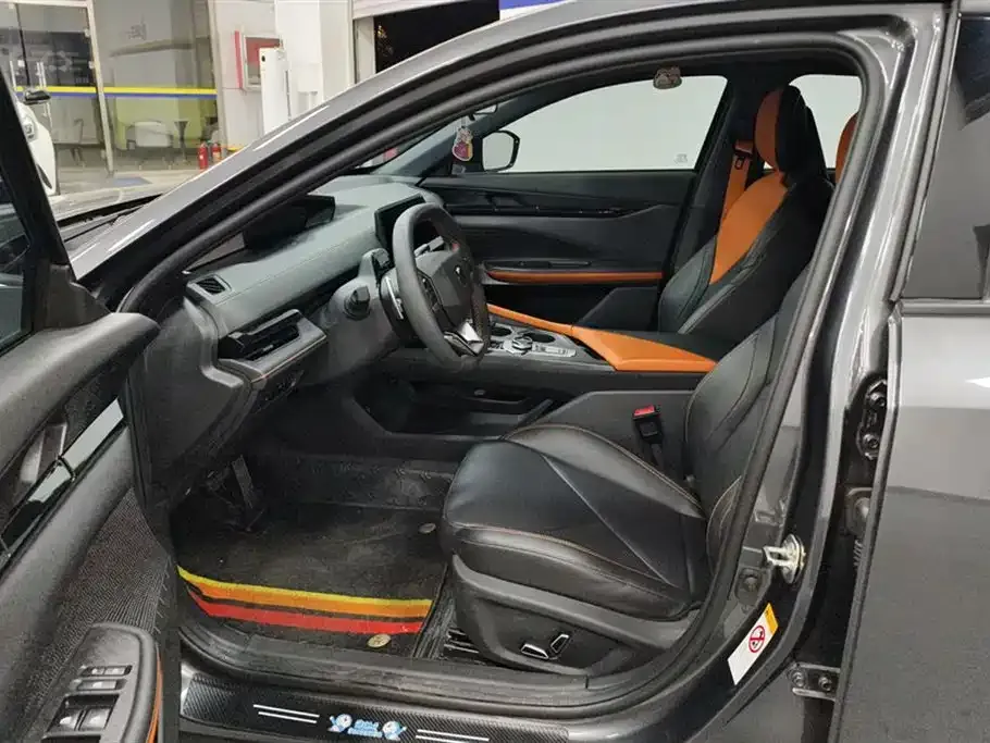 Changan UNI-V 2023 из CN, фото 9