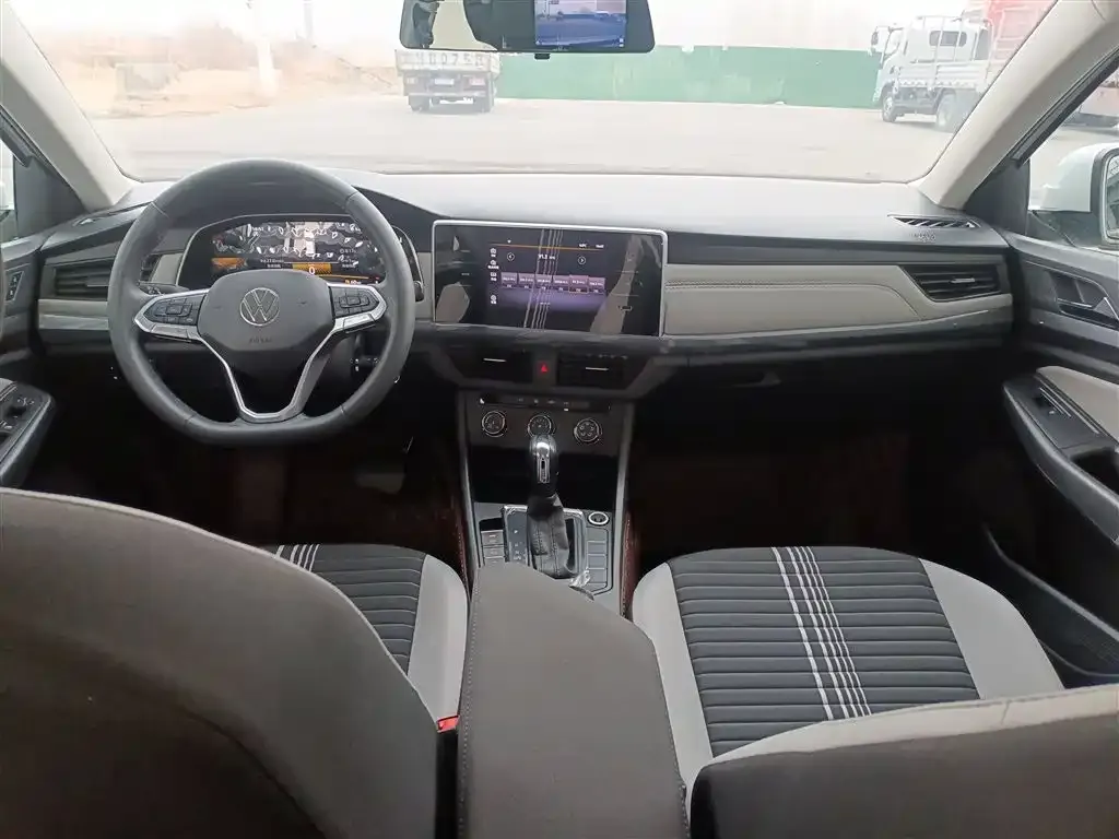 Volkswagen Bora 2022 из CN, фото 3