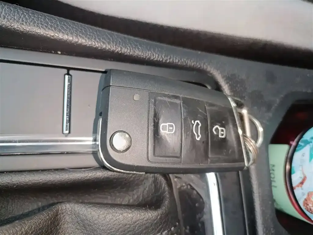 Volkswagen Bora 2022 из CN, фото 6