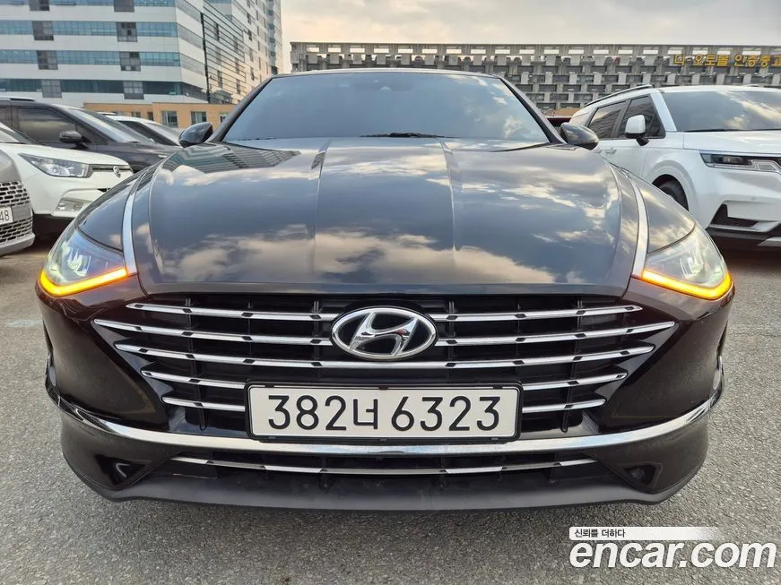 Hyundai Sonata — фото 1
