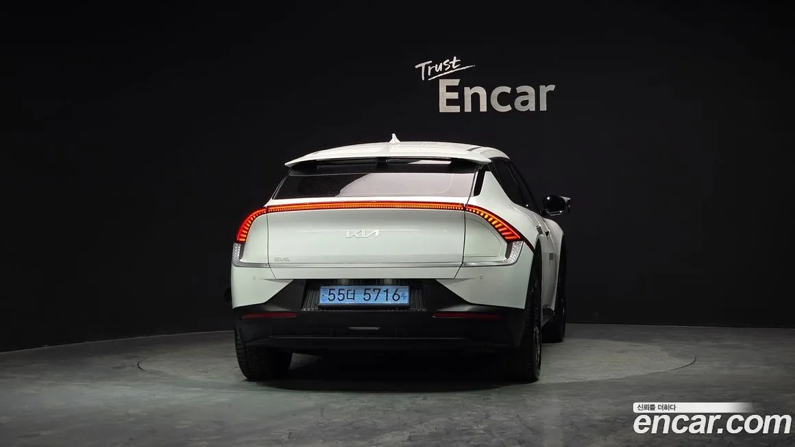 Kia EV6 2023 из KR, фото 4