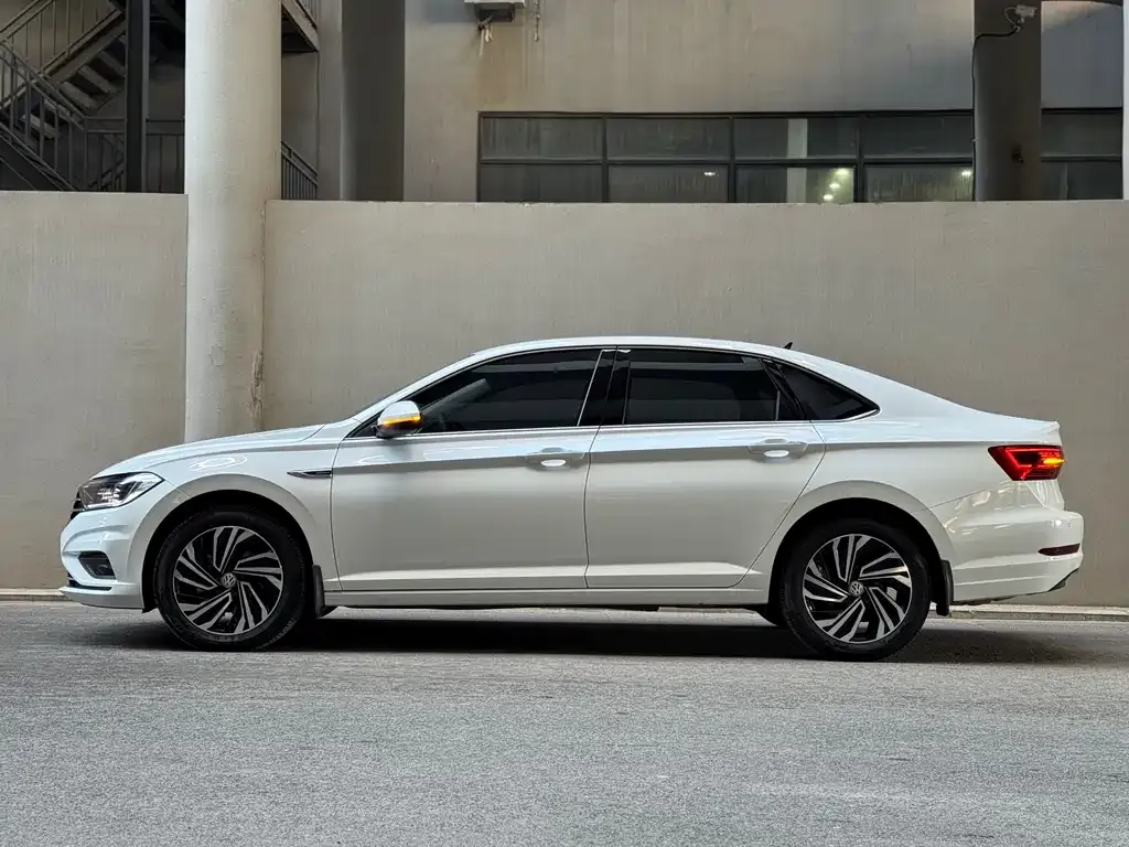 Volkswagen Sagitar 2022 из CN, фото 7