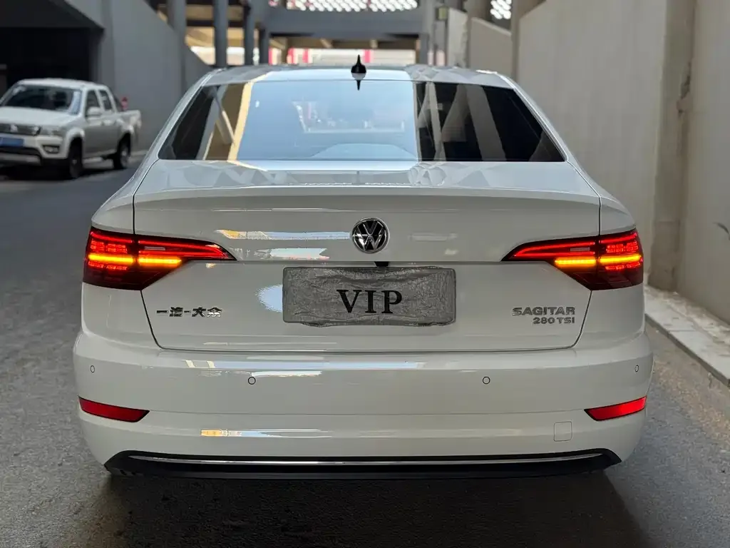 Volkswagen Sagitar 2022 из CN, фото 6