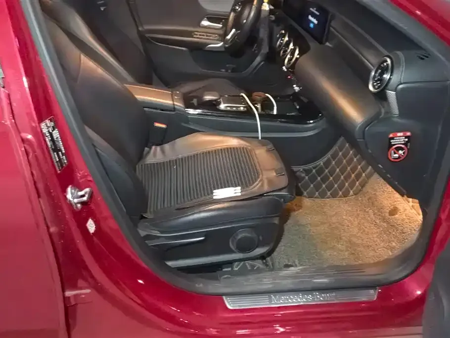 Mercedes-Benz A-Class 2022 из CN, фото 8
