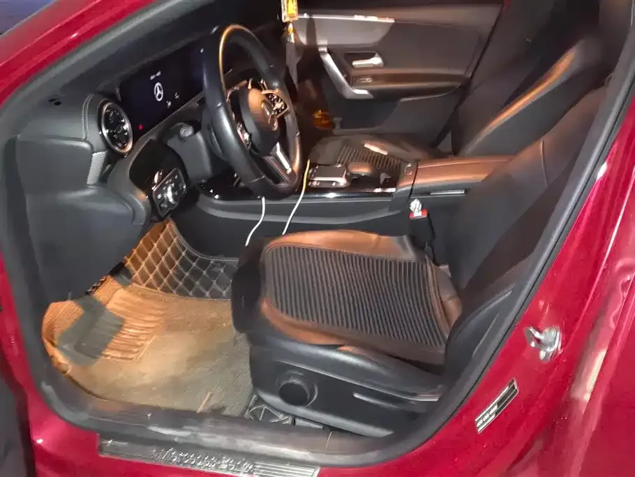 Mercedes-Benz A-Class 2022 из CN, фото 10