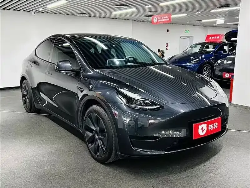 Tesla Model Y 2024 из CN, фото 7