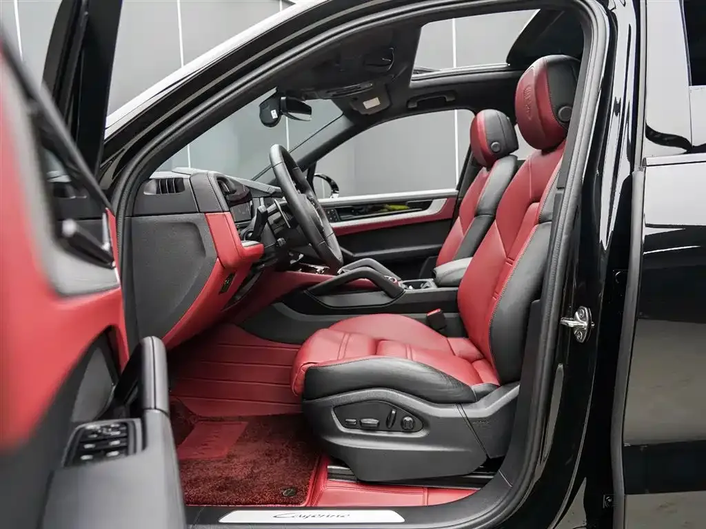 Porsche Cayenne 2025 из CN, фото 7