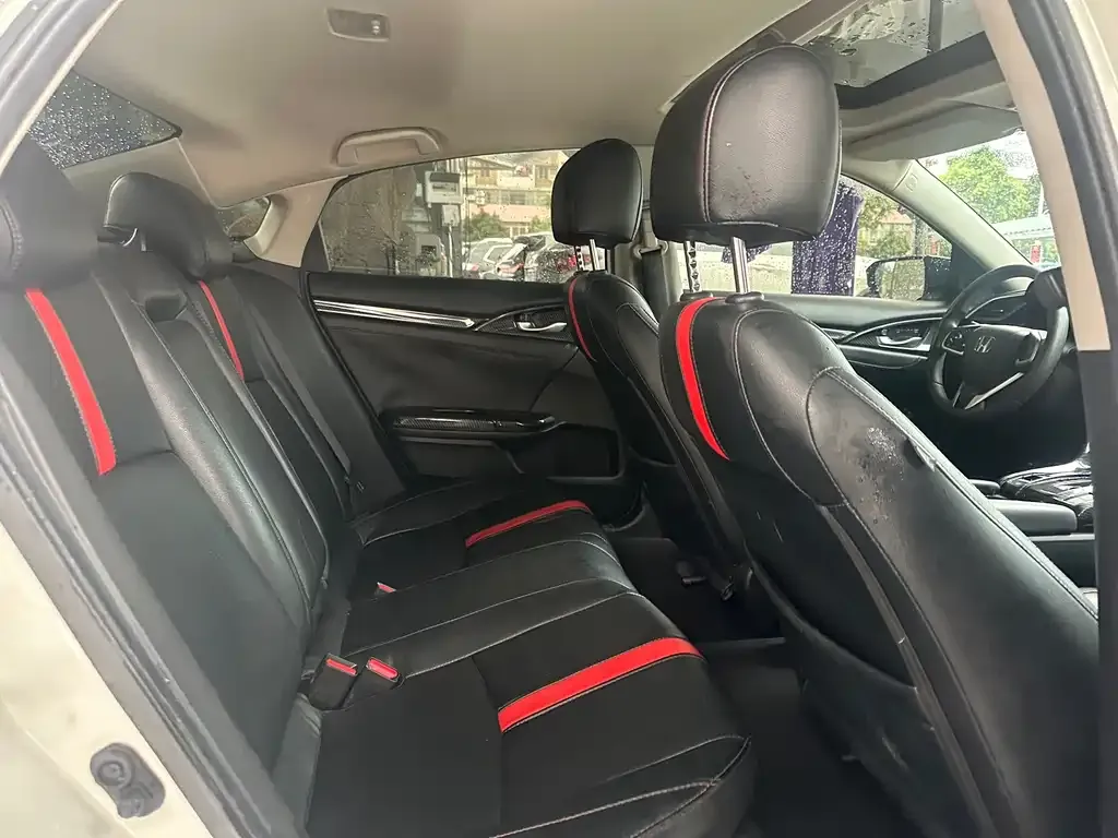 Honda Civic 2021 из CN, фото 4