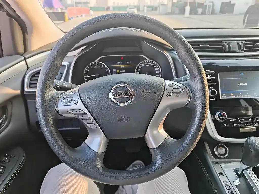 Nissan Murano 2021 из CN, фото 3