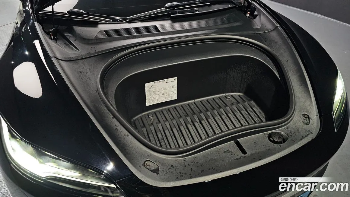 Tesla Model 3 2024 из KR, фото 7