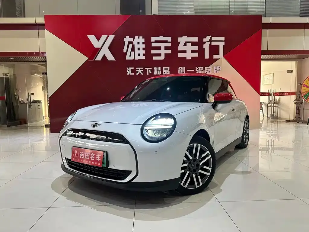 MINI Cooper EV 2024 из CN, фото 1