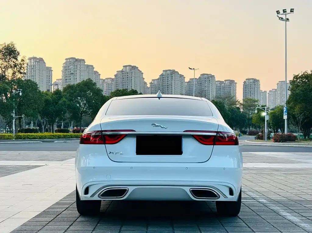 Jaguar XFL 2021 из CN, фото 7