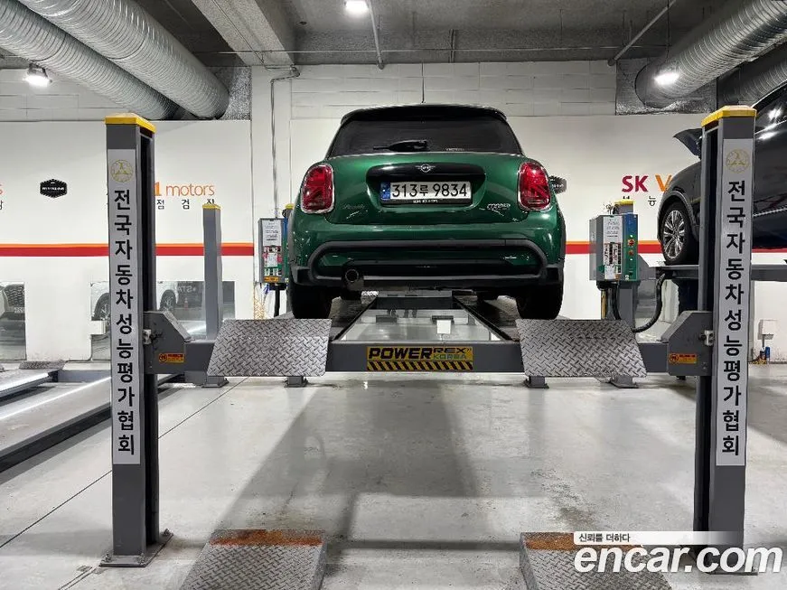 Mini Cooper 2022 из KR, фото 3