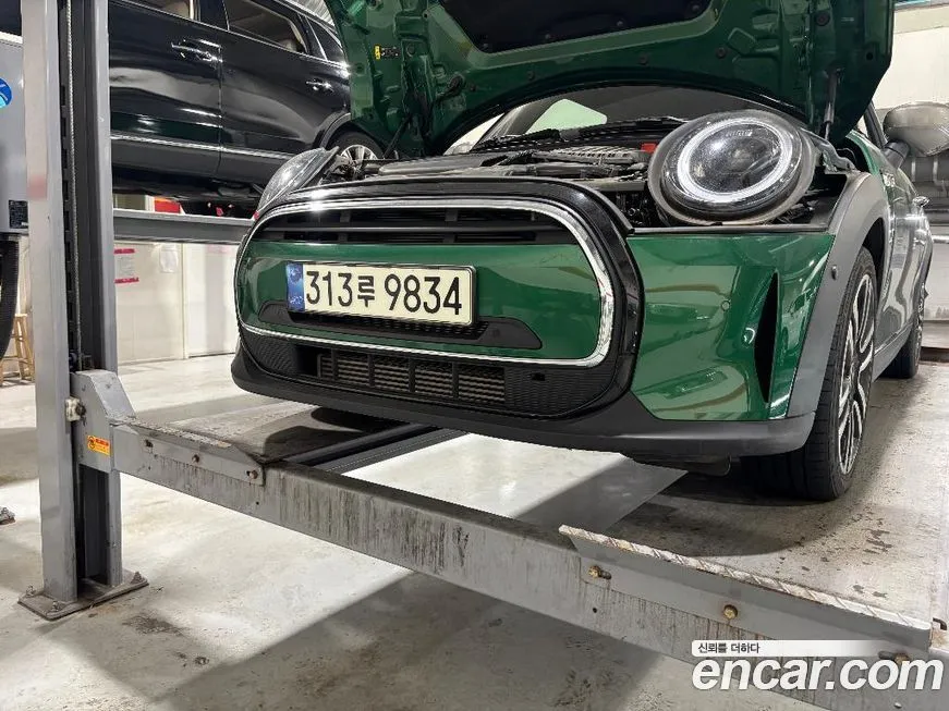 Mini Cooper 2022 из KR, фото 2