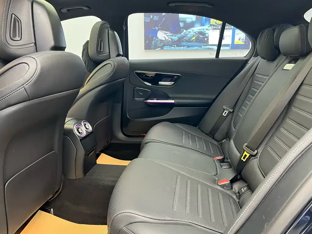 Mercedes-Benz C-Class 2024 из CN, фото 6