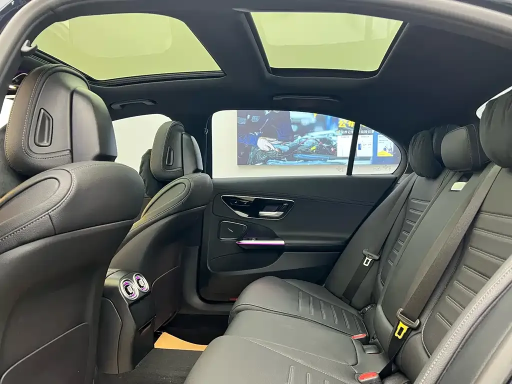 Mercedes-Benz C-Class 2024 из CN, фото 3