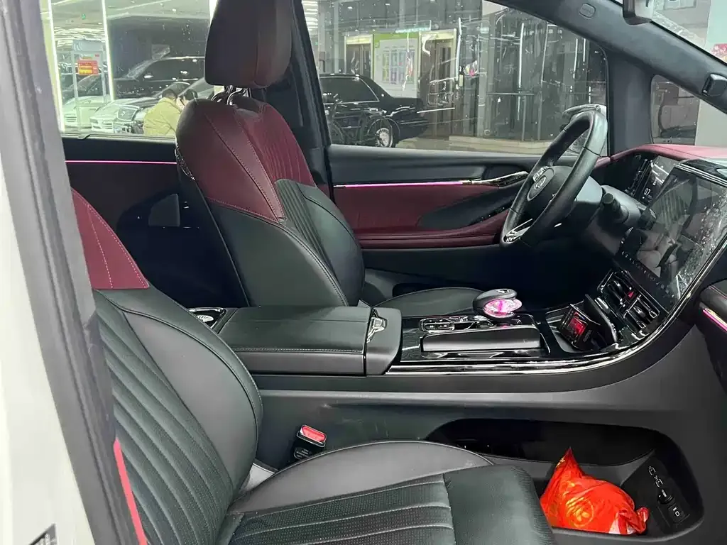 GAC Motor Trumpchi M8 2024 из CN, фото 3