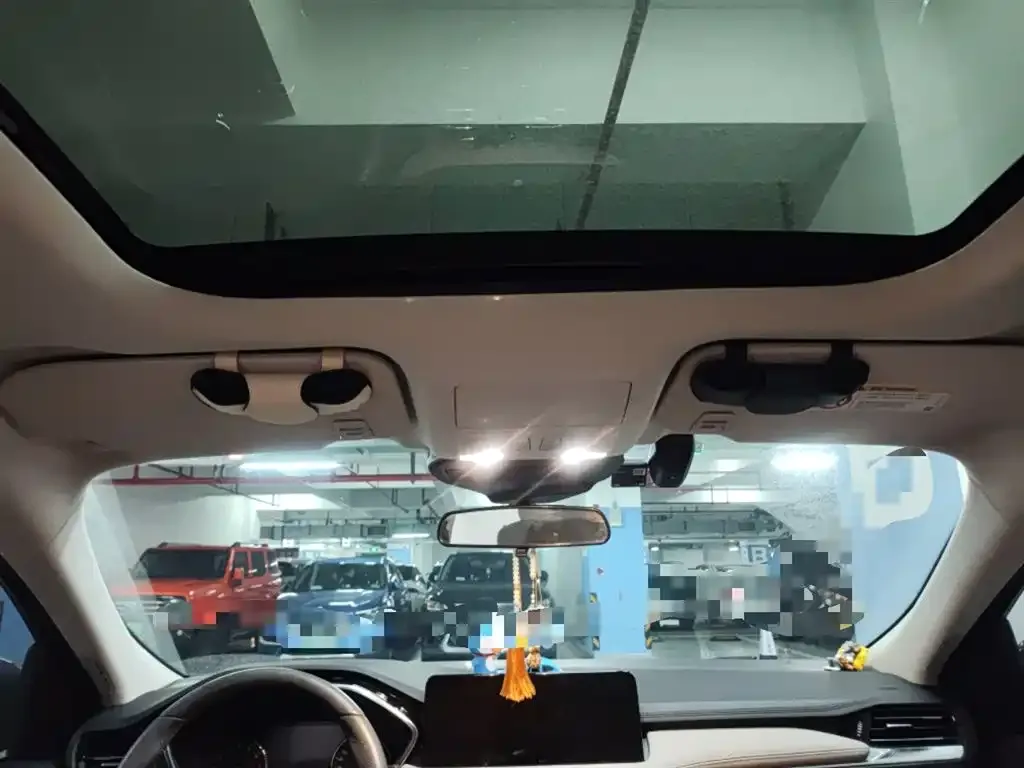 Ford Escape 2022 из CN, фото 2