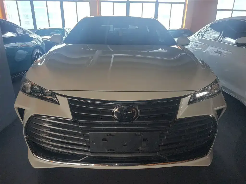 Toyota Avalon 2021 из CN, фото 8