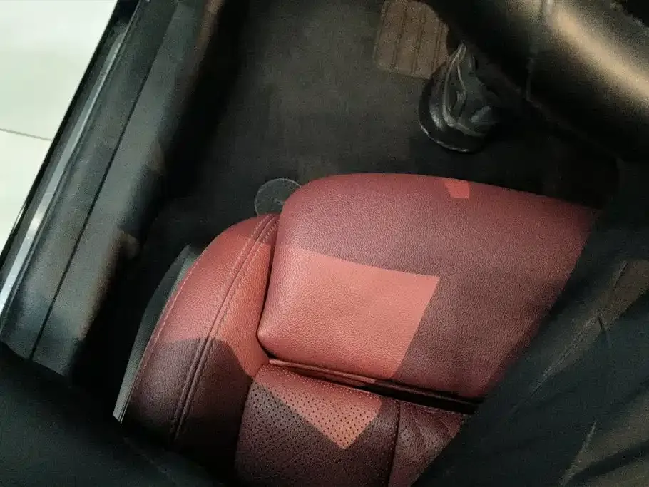 BMW 3 Series 2022 из CN, фото 9
