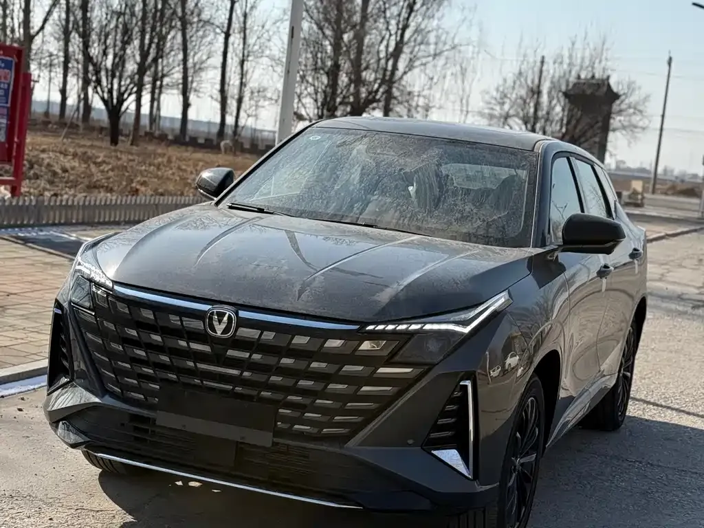 Changan UNI-Z New Energy 2025 из CN, фото 1
