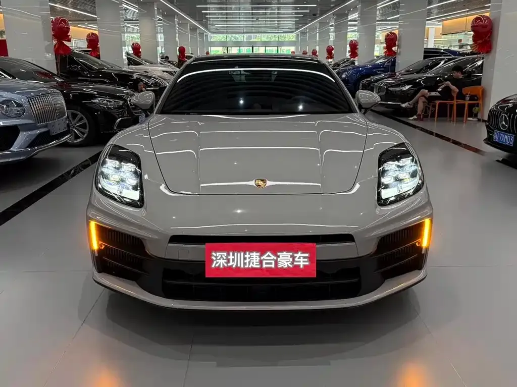 Porsche Panamera 2024 из CN, фото 10