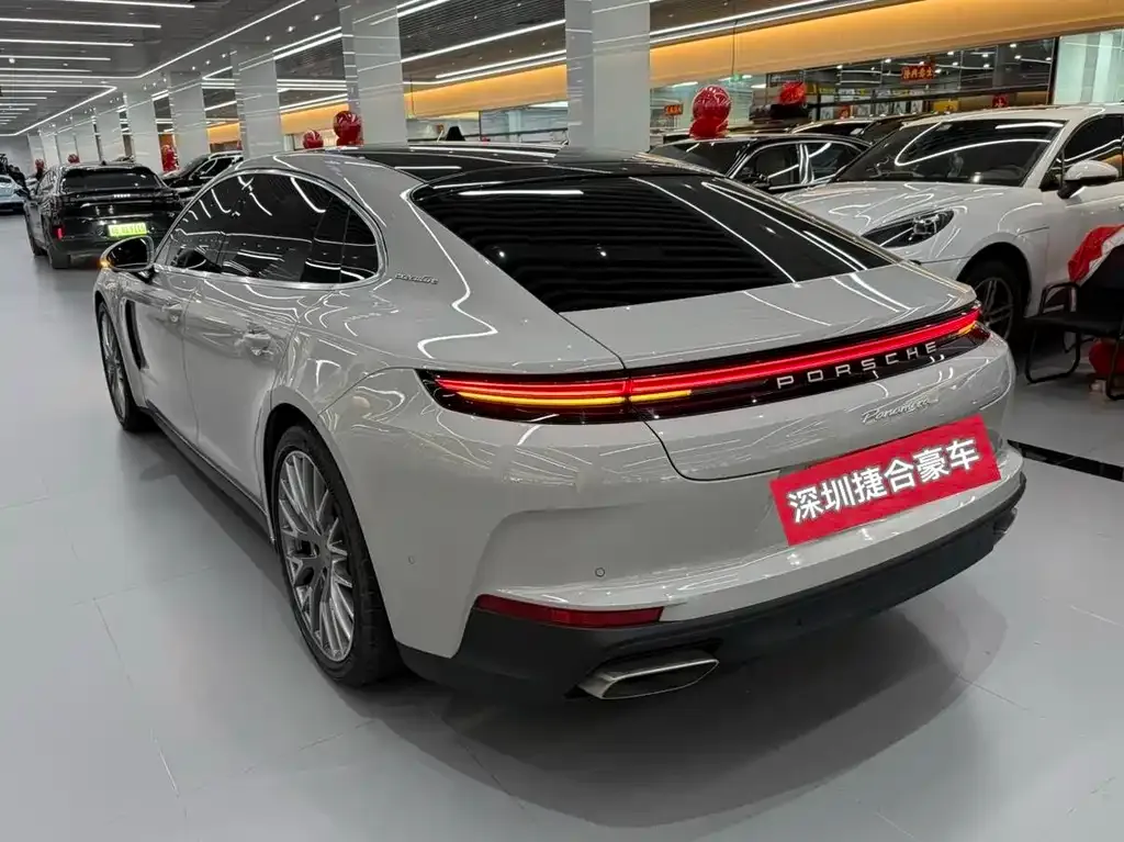 Porsche Panamera 2024 из CN, фото 9