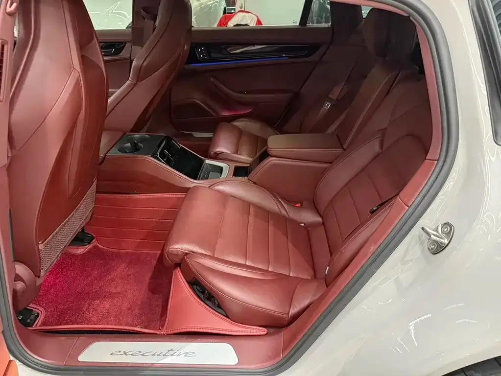 Porsche Panamera 2024 из CN, фото 2
