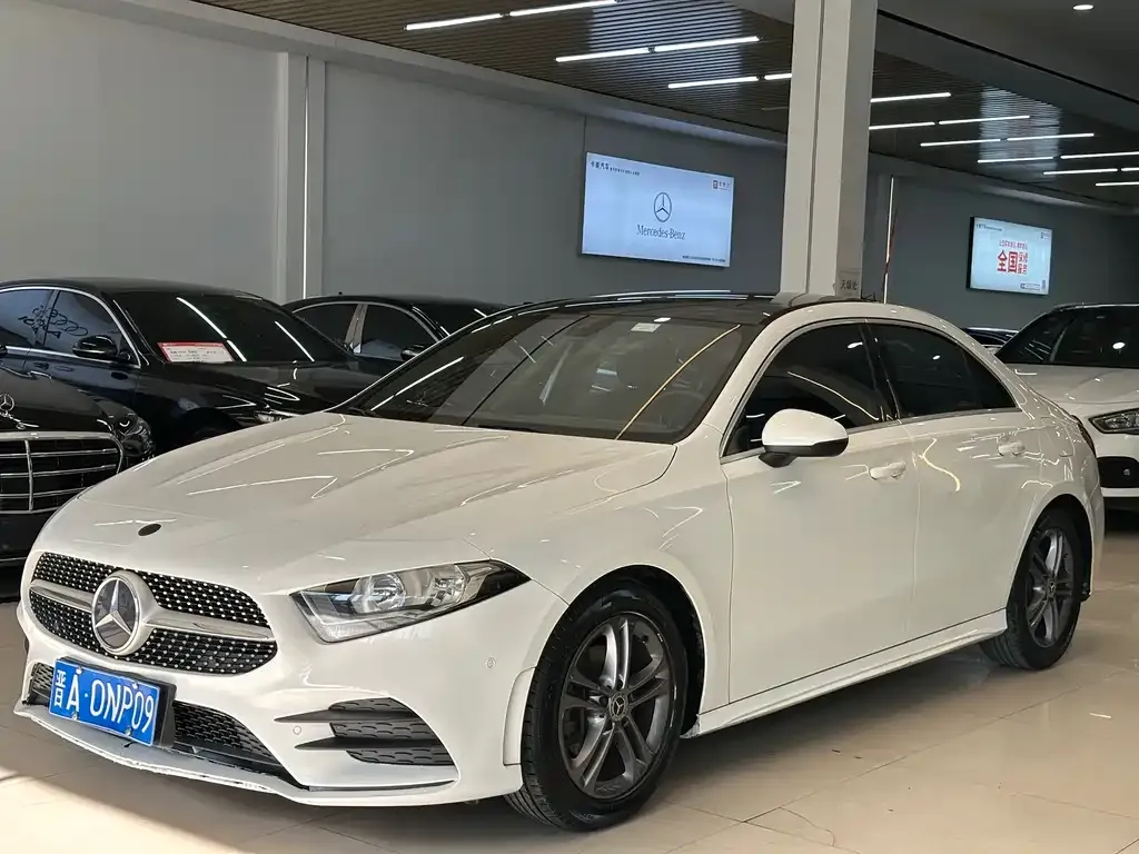 Mercedes-Benz A-Class 2021 из CN, фото 1