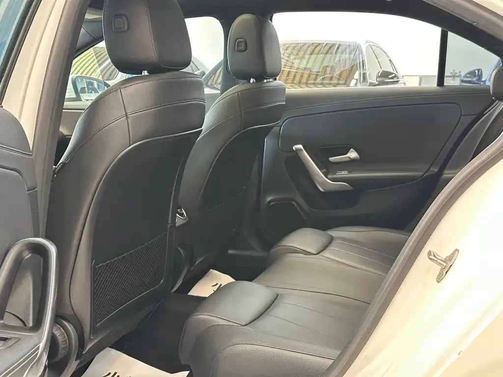 Mercedes-Benz A-Class 2021 из CN, фото 4