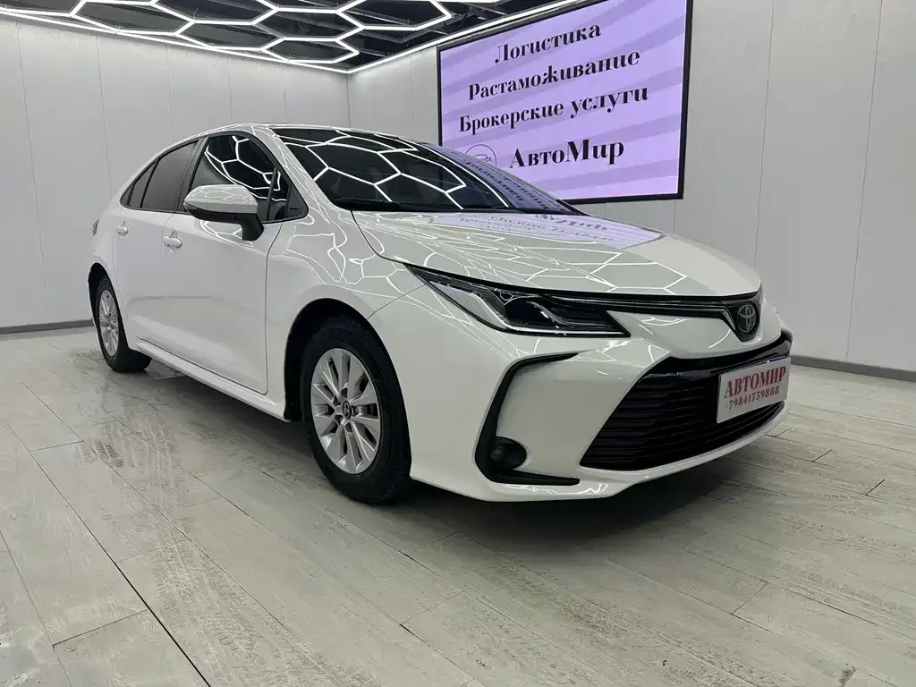 Toyota Corolla 2022 из CN, фото 10