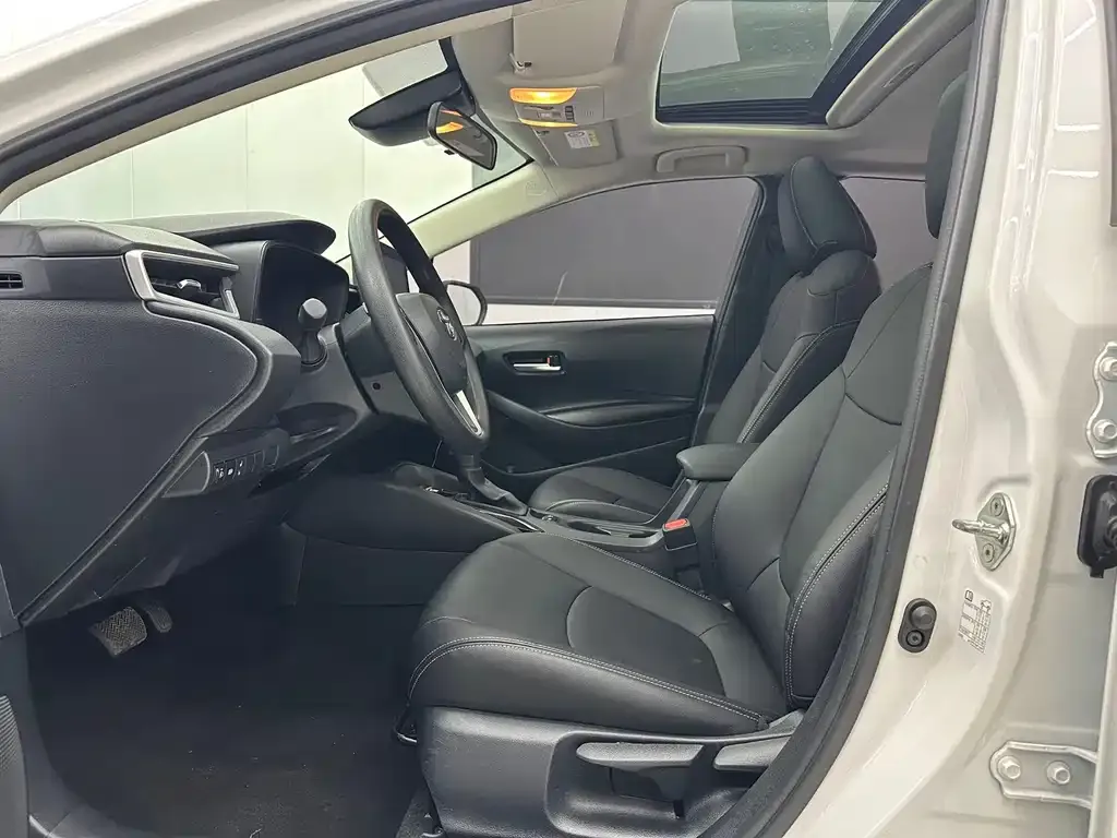 Toyota Corolla 2022 из CN, фото 9