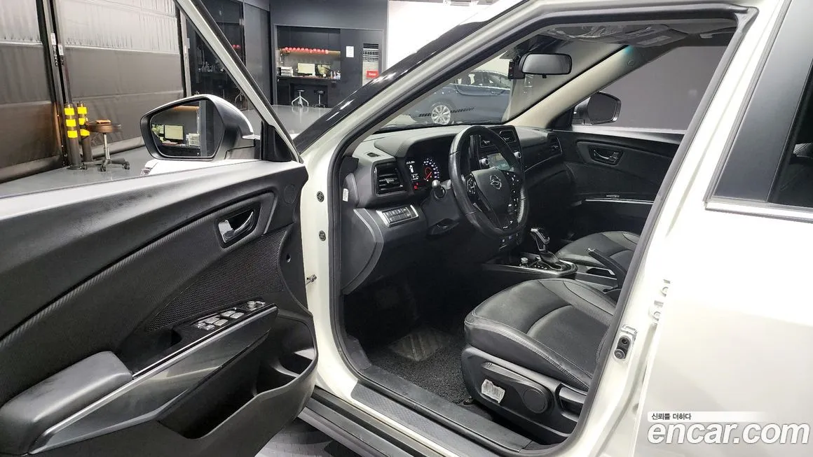 KG Mobility (Ssangyong) TIBOLI 2022 из KR, фото 8