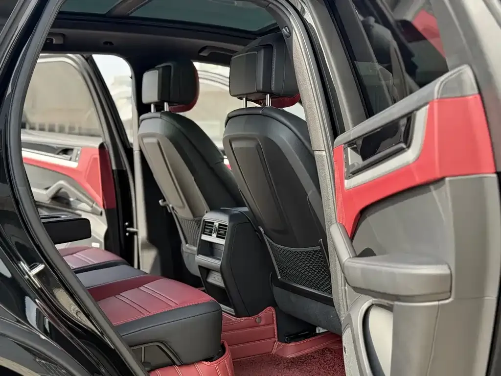 Porsche Cayenne 2024 из CN, фото 10