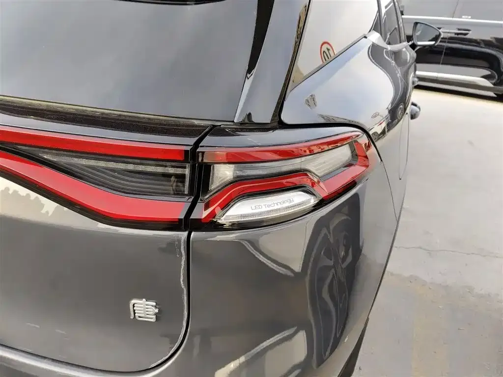 BYD Tang New Energy 2023 из CN, фото 2