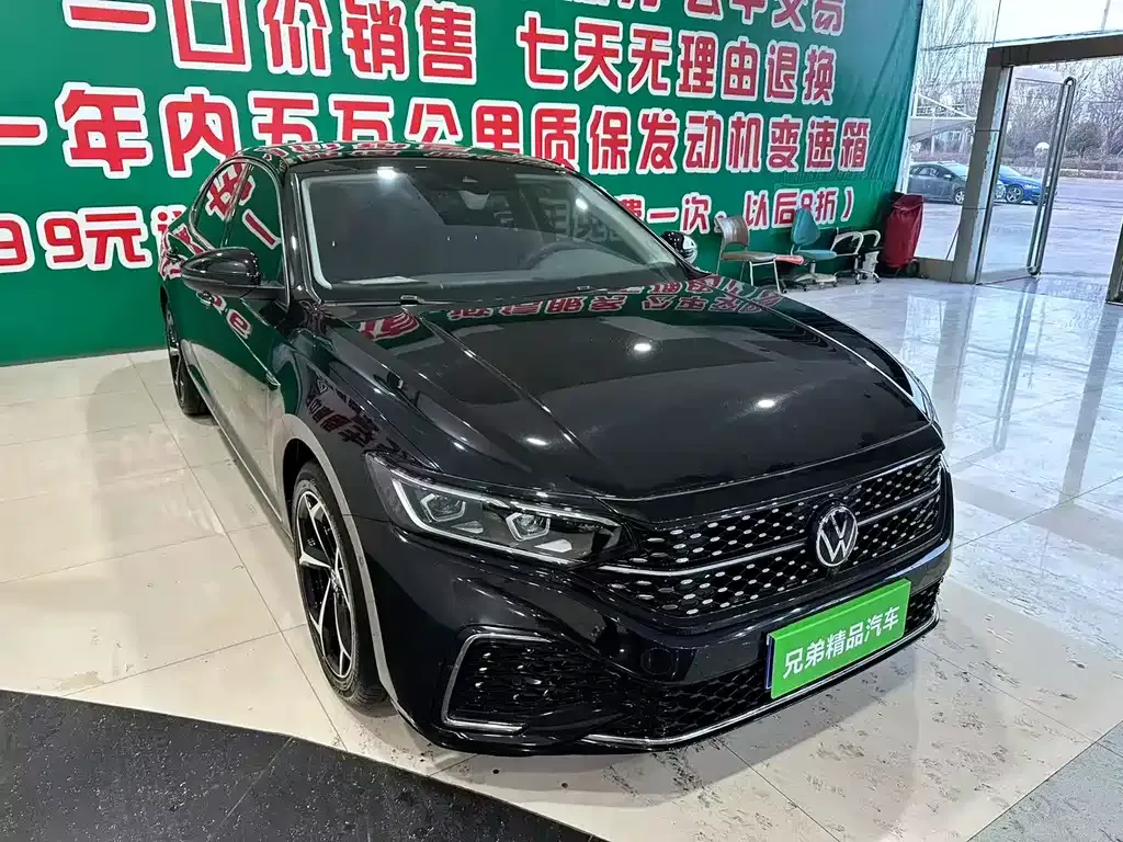 Volkswagen Passat 2023 из CN, фото 5