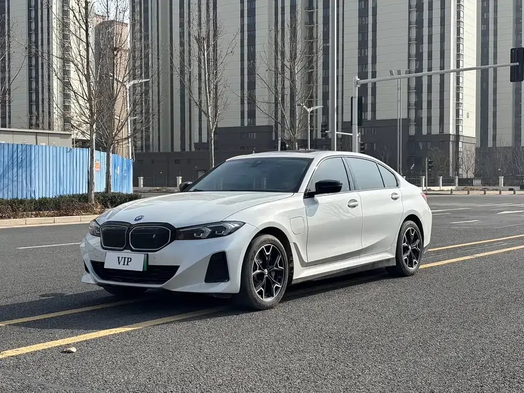 BMW i3 2023 из CN, фото 1