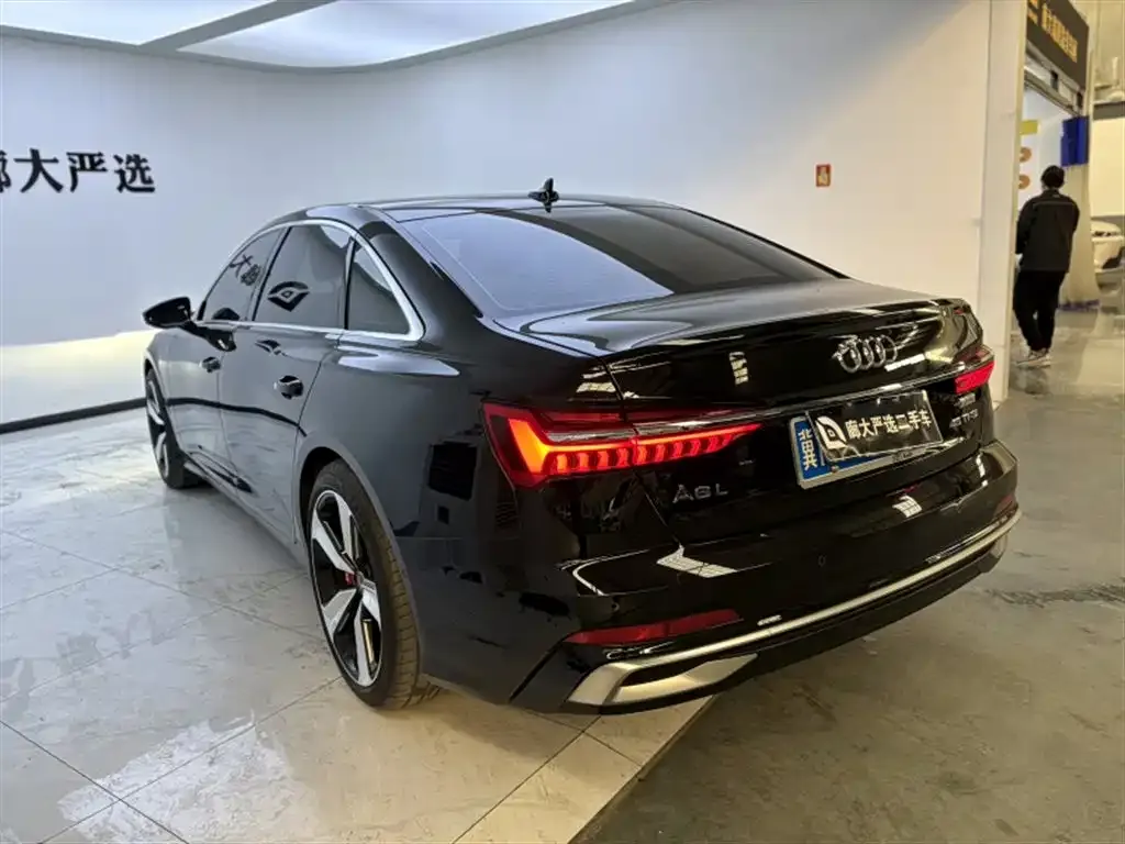 Audi A6L 2024 из CN, фото 3